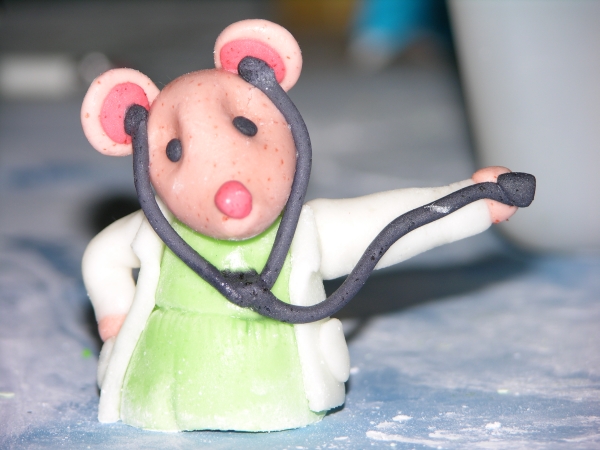 Halloween Cake - In the Making - Doctor Mouse